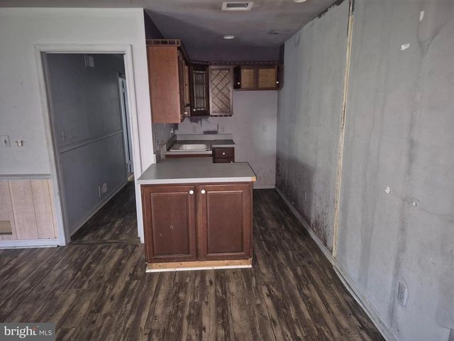 486 LEWISBERRY RD, New Cumberland, PA 17070