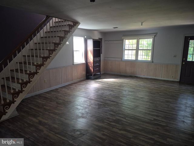 486 LEWISBERRY RD, New Cumberland, PA 17070