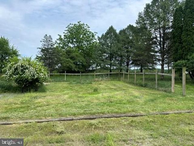 486 LEWISBERRY RD, New Cumberland, PA 17070
