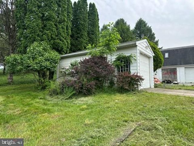 486 LEWISBERRY RD, New Cumberland, PA 17070