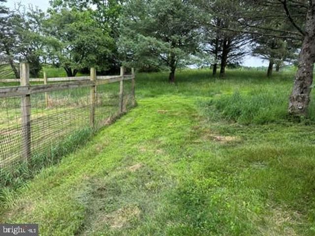 486 LEWISBERRY RD, New Cumberland, PA 17070