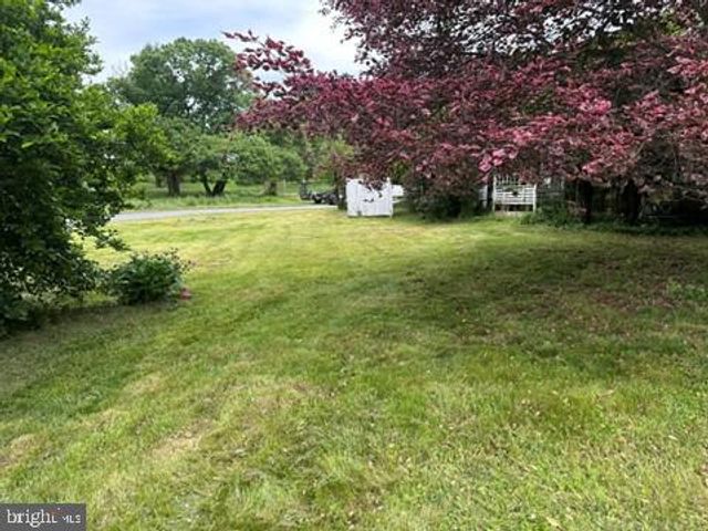 486 LEWISBERRY RD, New Cumberland, PA 17070