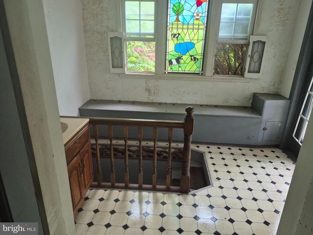 486 LEWISBERRY RD, New Cumberland, PA 17070