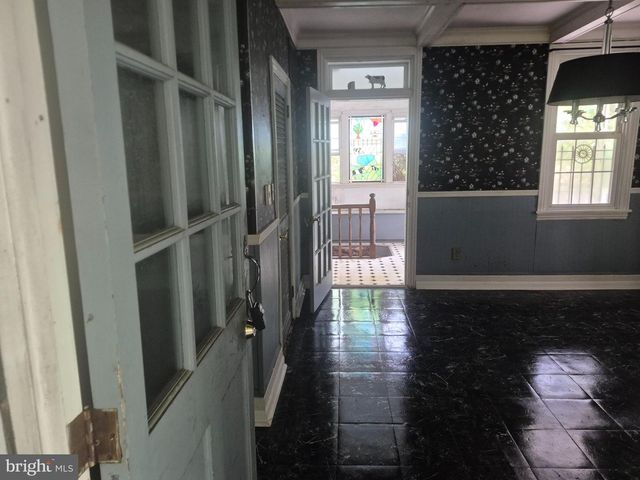 486 LEWISBERRY RD, New Cumberland, PA 17070