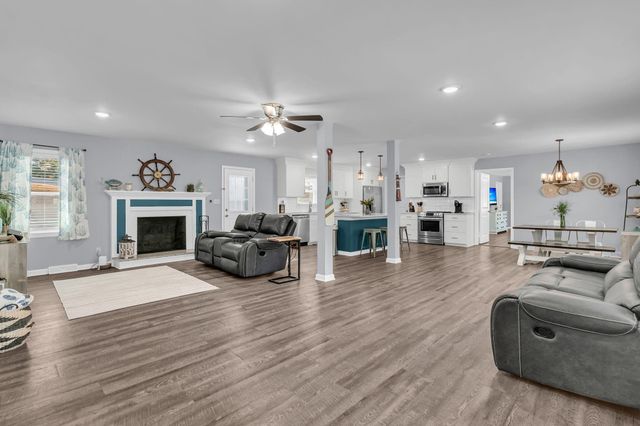 104 Cannon Avenue, Goose Creek, SC 29445