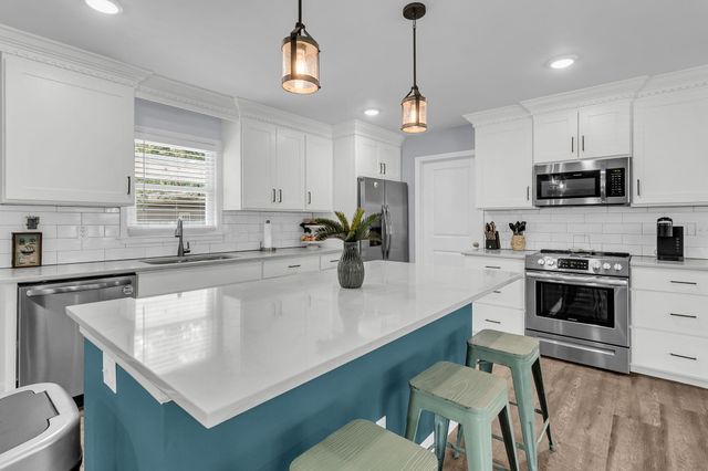 104 Cannon Avenue, Goose Creek, SC 29445