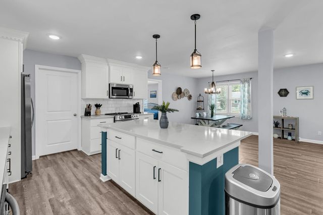 104 Cannon Avenue, Goose Creek, SC 29445