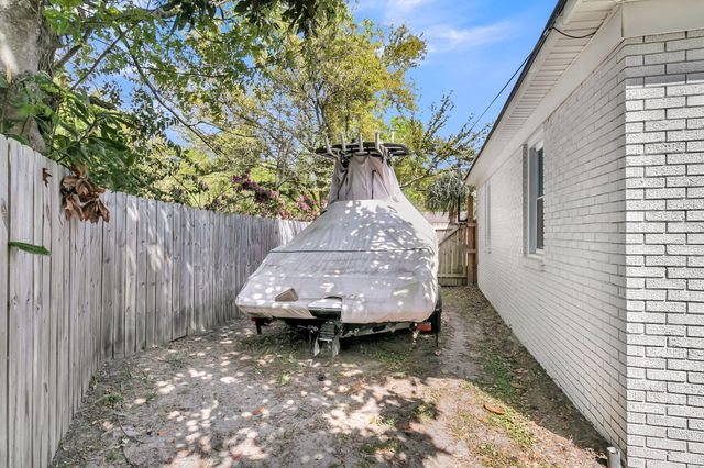 104 Cannon Avenue, Goose Creek, SC 29445