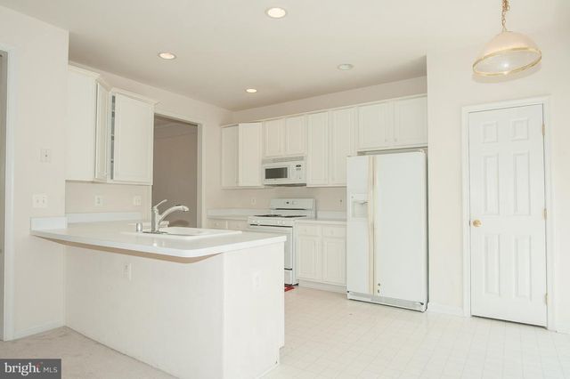 6862 ALICIA CT, Alexandria, VA 22310