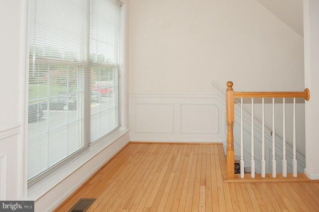 6862 ALICIA CT, Alexandria, VA 22310
