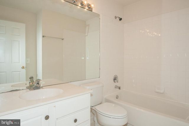 6862 ALICIA CT, Alexandria, VA 22310