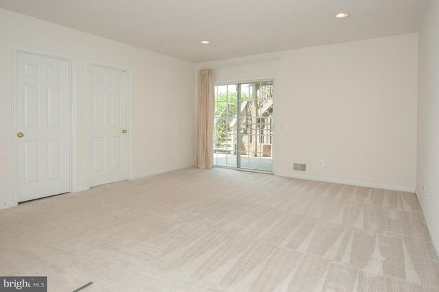 6862 ALICIA CT, Alexandria, VA 22310