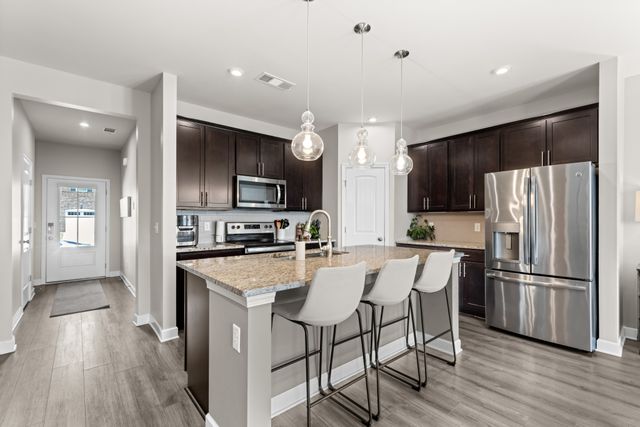 553 Becks Pl, Gallatin, TN 37066