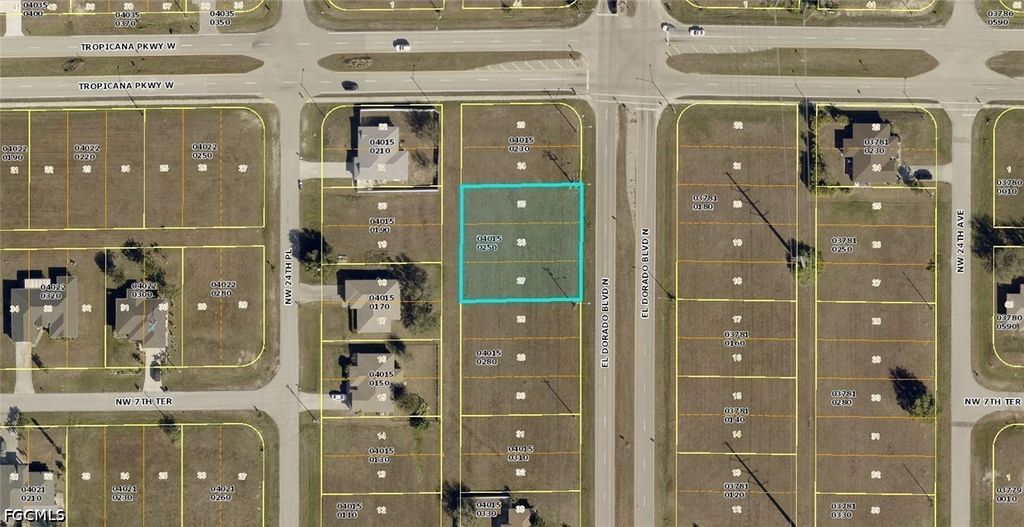 722 El Dorado BLVD N, Cape Coral, FL 33993
