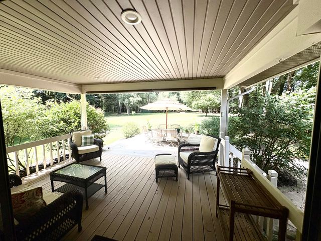 4729 Kenowa Avenue Sw, Jamestown Twp, MI 49418