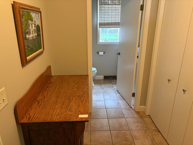 4729 Kenowa Avenue Sw, Jamestown Twp, MI 49418