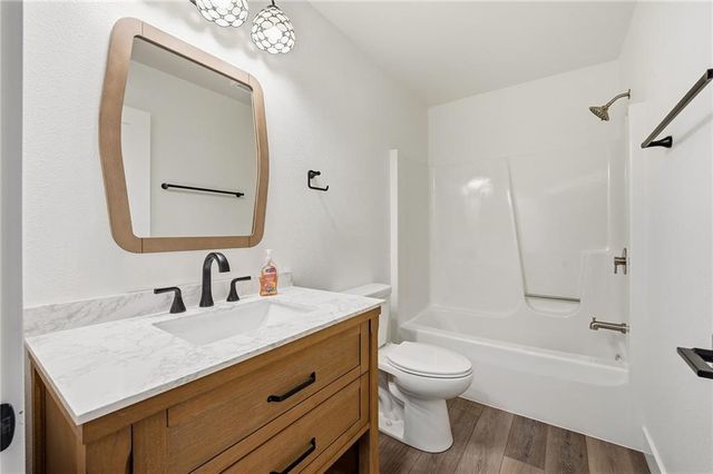 18844 72nd Avenue, Chippewa Falls, WI 54729