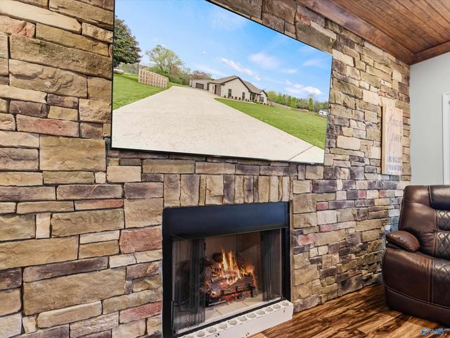 23359 Mooresville Road, Athens, AL 35613