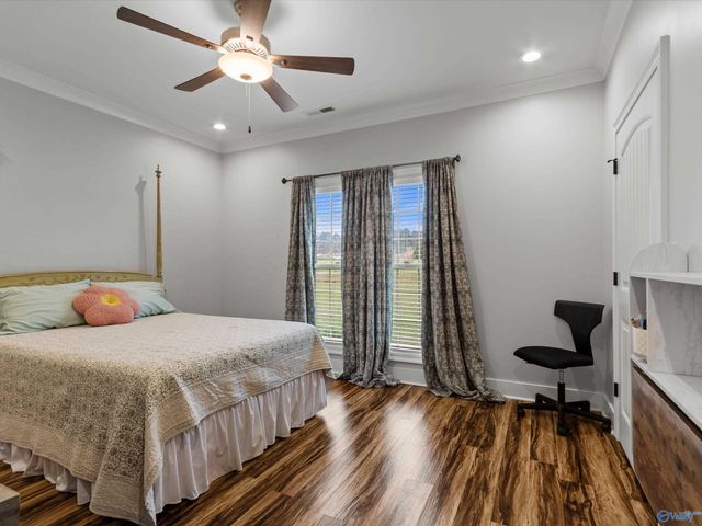 23359 Mooresville Road, Athens, AL 35613