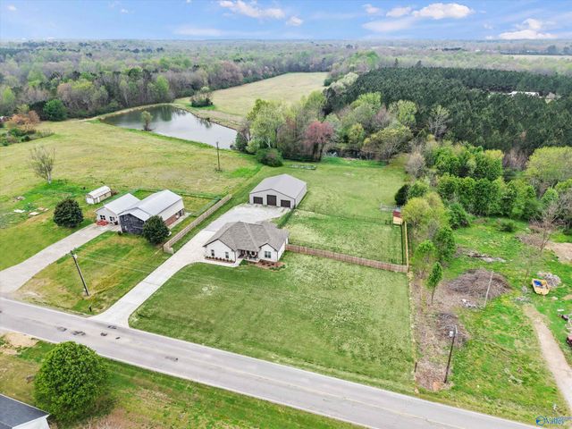 23359 Mooresville Road, Athens, AL 35613