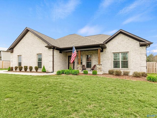 23359 Mooresville Road, Athens, AL 35613