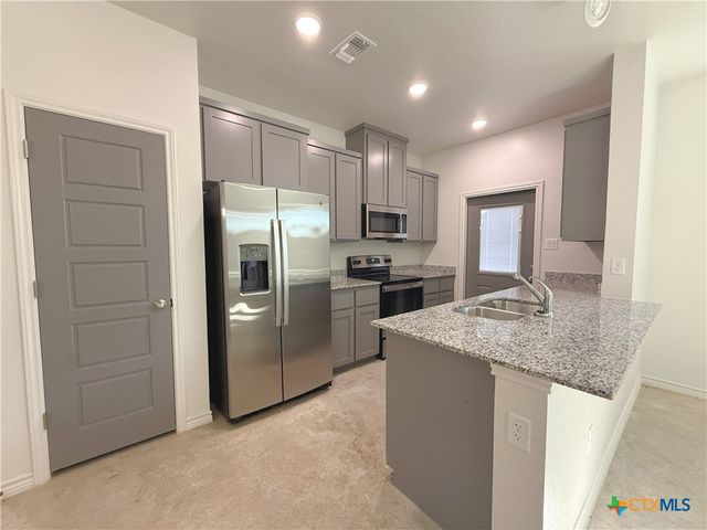 207 Riptide Road B, Temple, TX 76501