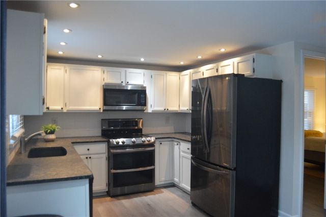 248 North Drive, Greece, NY 14612