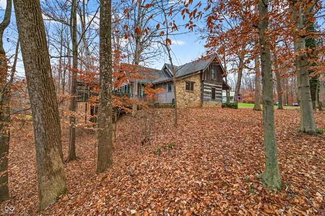 7020 N 400 W, Columbus, IN 47201