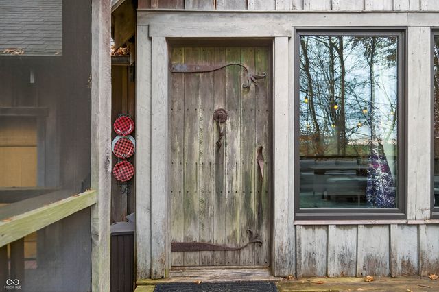 7020 N 400 W, Columbus, IN 47201