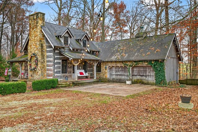 7020 N 400 W, Columbus, IN 47201