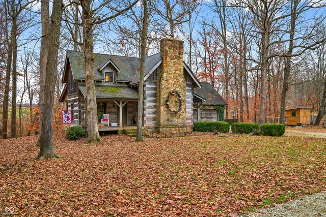 7020 N 400 W, Columbus, IN 47201