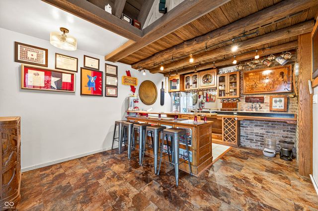 7020 N 400 W, Columbus, IN 47201