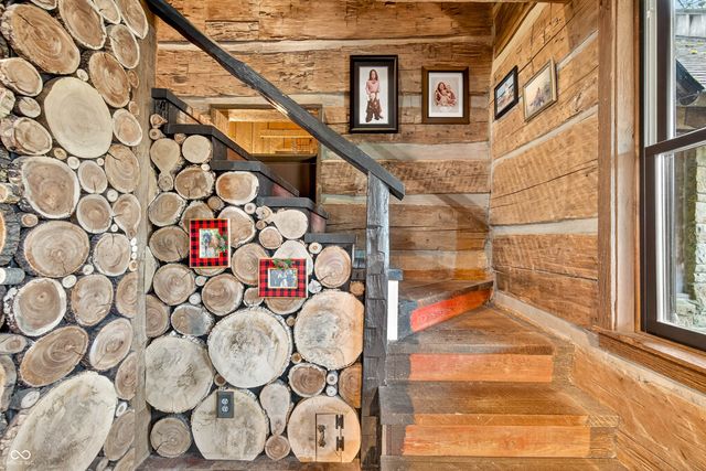 7020 N 400 W, Columbus, IN 47201