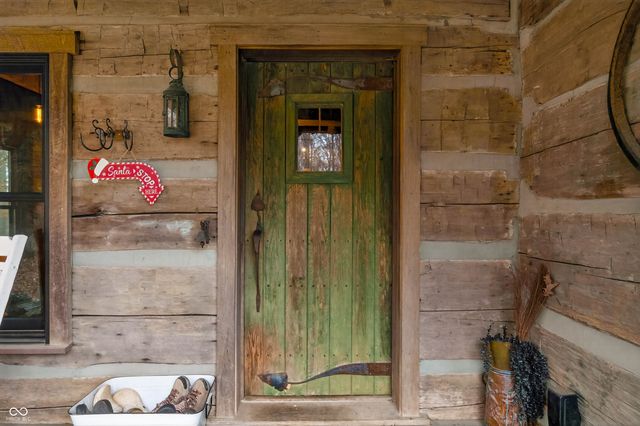 7020 N 400 W, Columbus, IN 47201