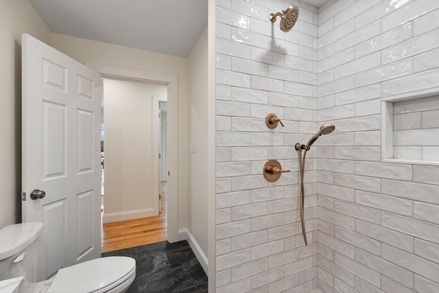 50 Pine Grove Rd, Lunenburg, MA 01462