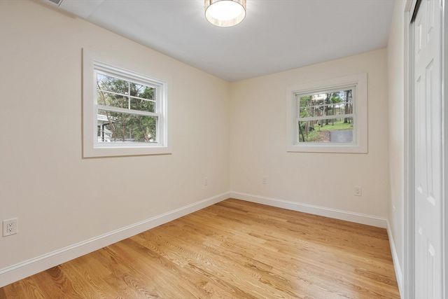 50 Pine Grove Rd, Lunenburg, MA 01462
