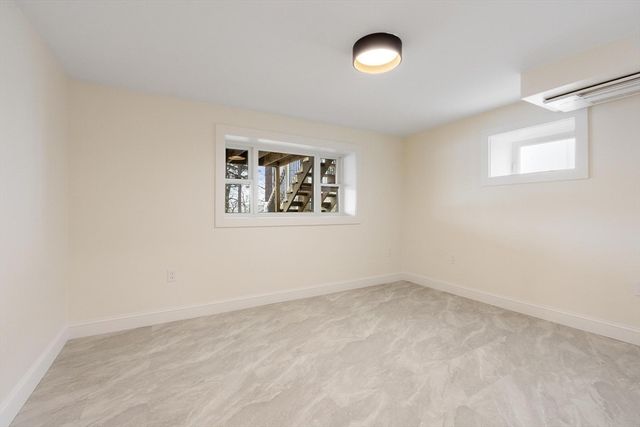 50 Pine Grove Rd, Lunenburg, MA 01462