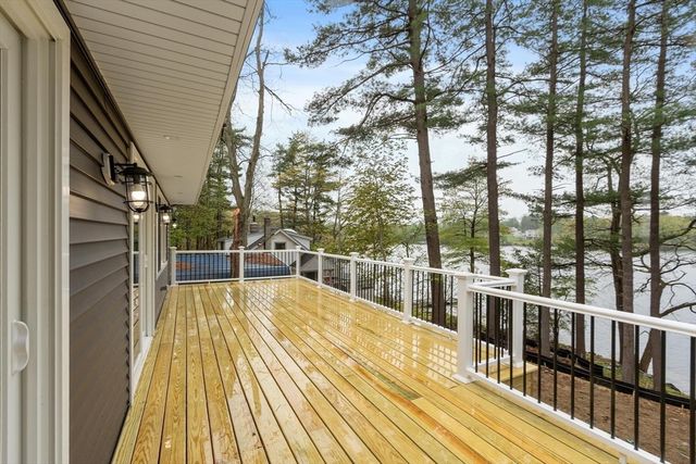 50 Pine Grove Rd, Lunenburg, MA 01462