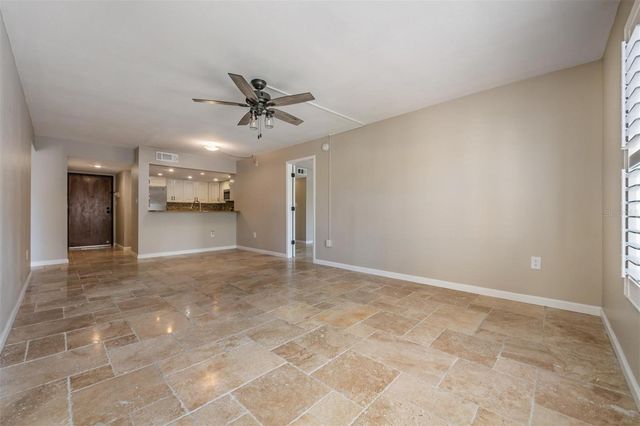 13602 S VILLAGE DRIVE 1204, Tampa, FL 33618