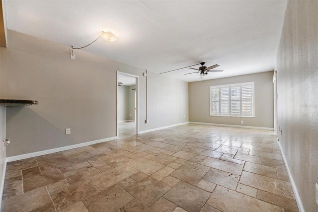 13602 S VILLAGE DRIVE 1204, Tampa, FL 33618