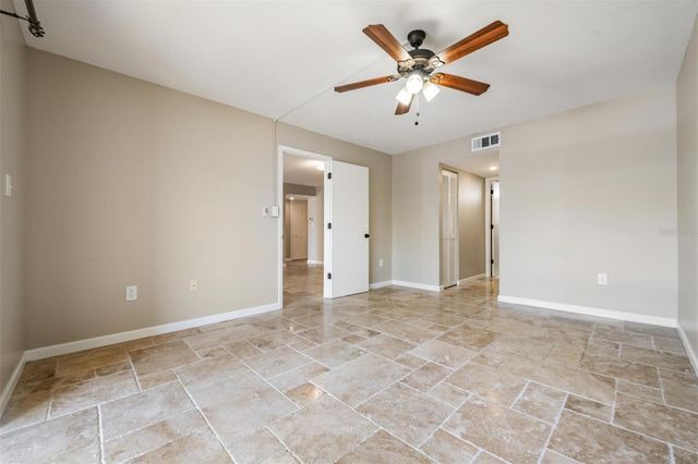 13602 S VILLAGE DRIVE 1204, Tampa, FL 33618