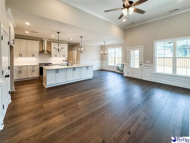 3029 Weatherstone Ln, Florence, SC 29501