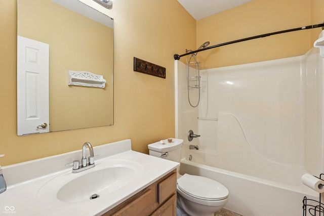 629 Beaverbrook Drive, Carmel, IN 46032