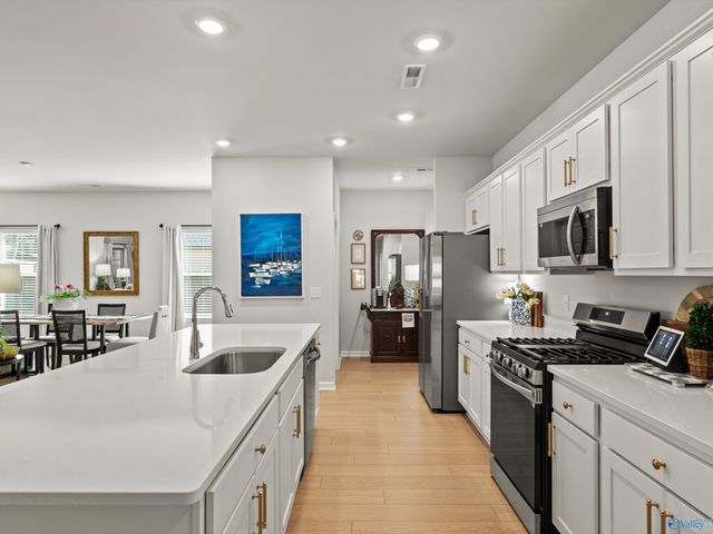 21613 Ginn Point Road, Athens, AL 35613