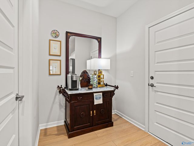 21613 Ginn Point Road, Athens, AL 35613