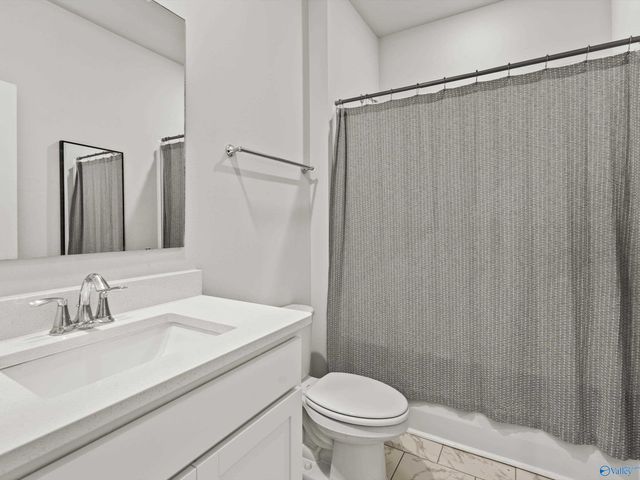 21613 Ginn Point Road, Athens, AL 35613