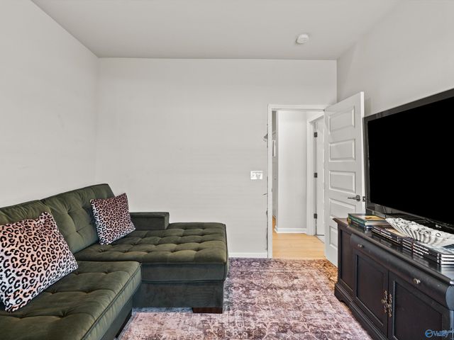 21613 Ginn Point Road, Athens, AL 35613