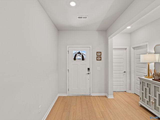 21613 Ginn Point Road, Athens, AL 35613