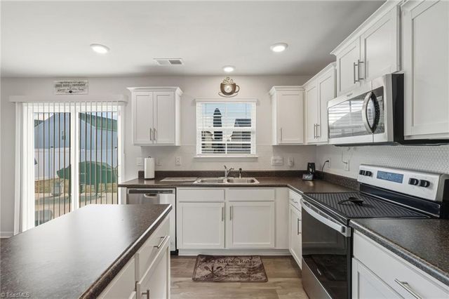 6850 Keeneland Drive, Whitsett, NC 27377