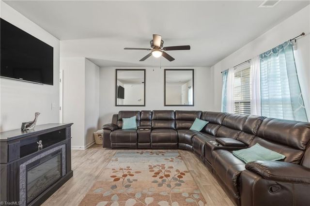 6850 Keeneland Drive, Whitsett, NC 27377